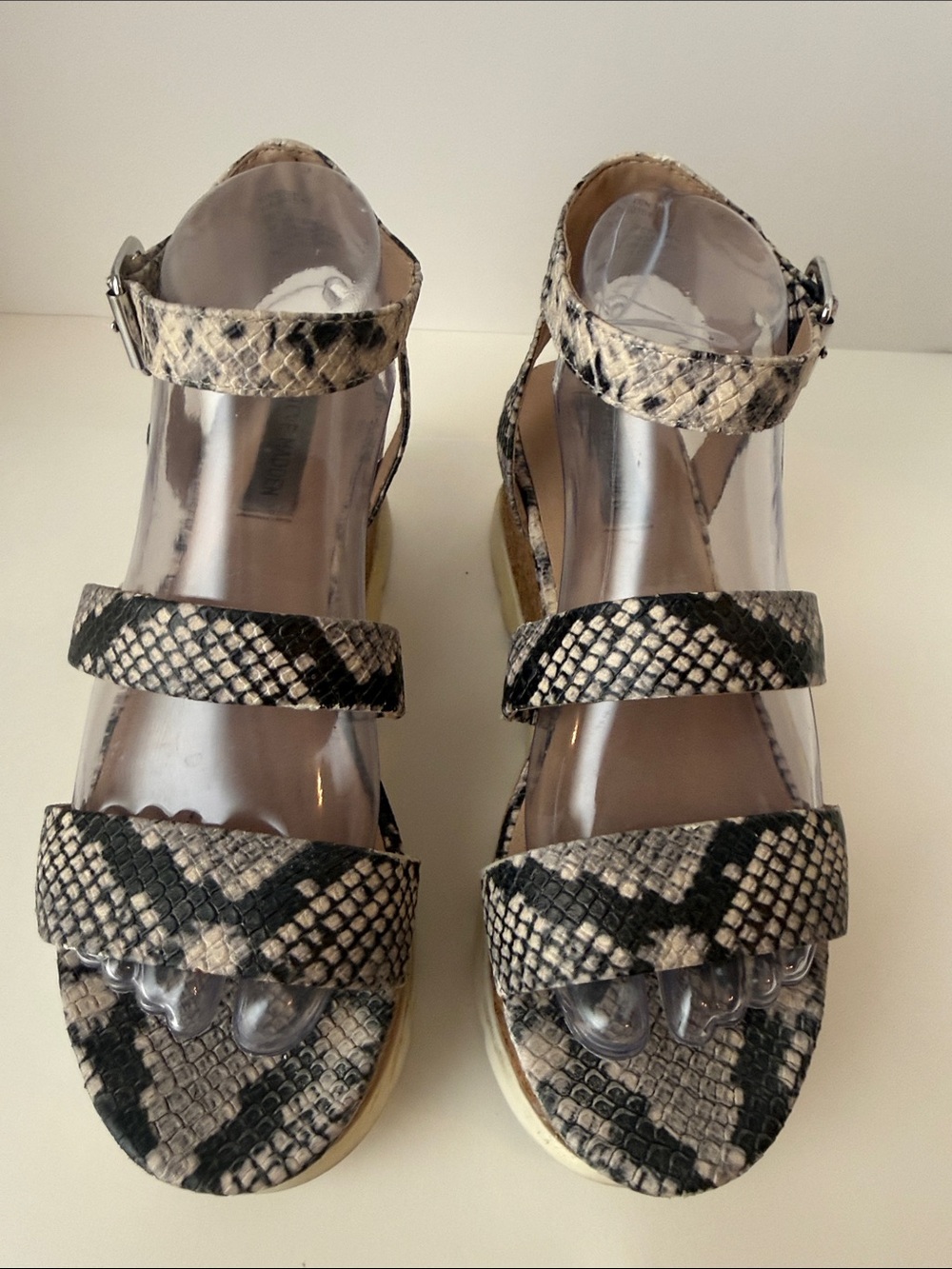 Steve Madden Kirsten Snakeskin Cork Platform Sandals Size 8 Ankle Strap Wedge
